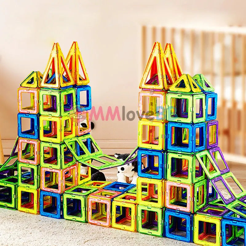 Magnet Master: Mega Block Set para jóvenes constructores